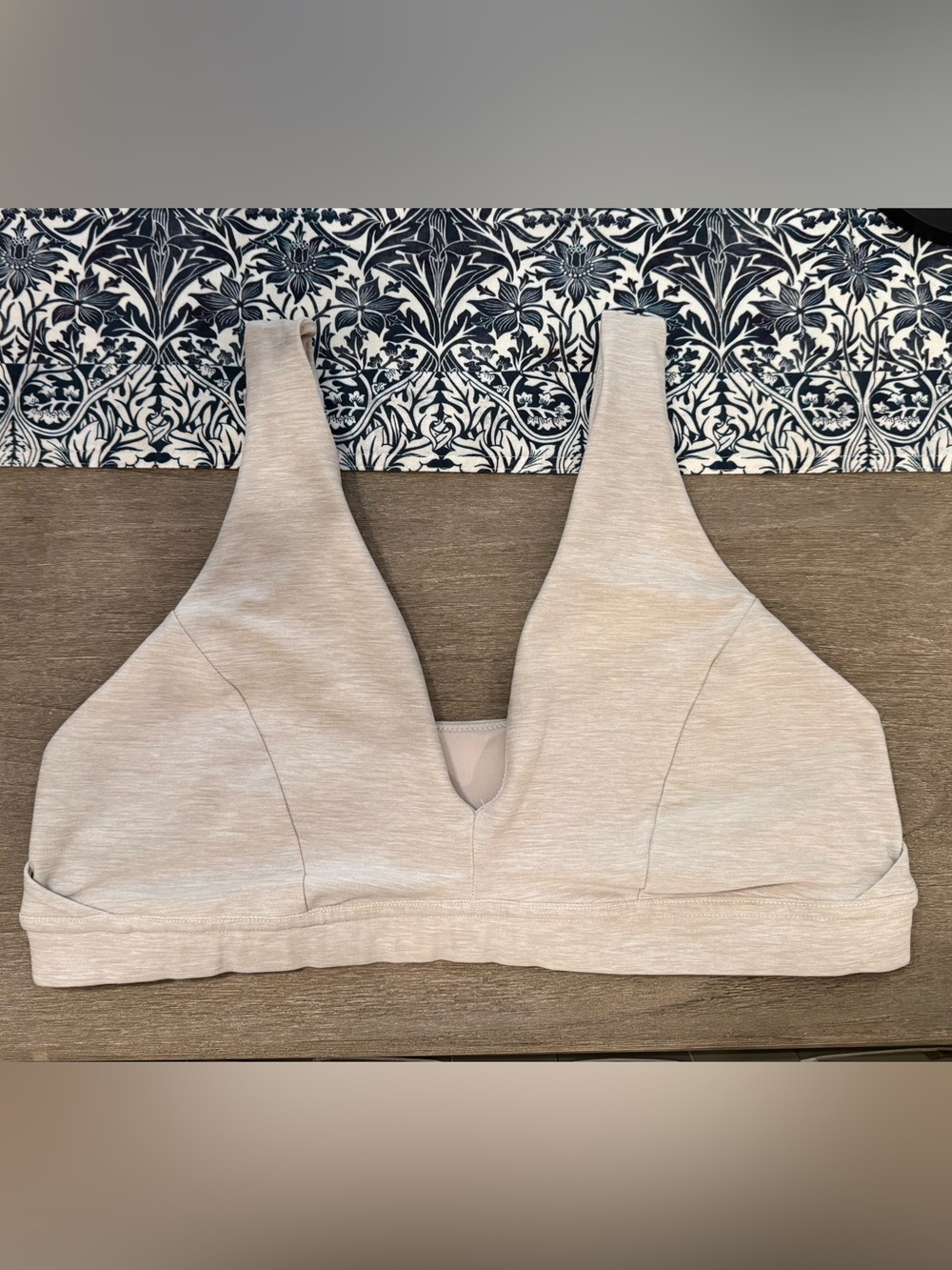 Athleta SoftLuxe Bra Seamless Light Support Sports Bralette